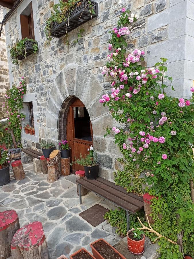 Casa Rural Elurkoia Isaba Kültér fotó